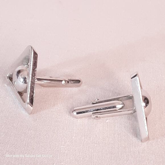 Silver Tone Cuff Links Geometric Ball In Triangle - Picture 2 of 5